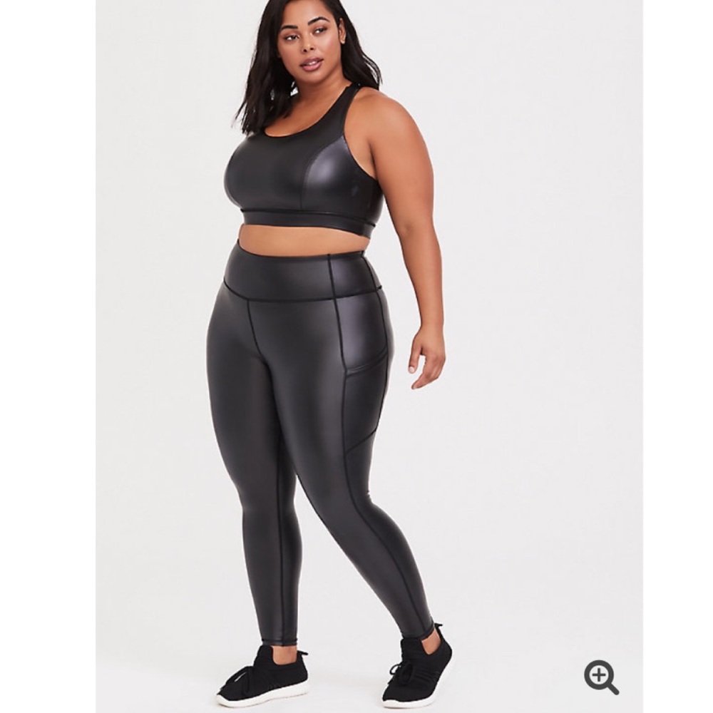 Torrid-Women's Black High-Waisted Leggings
